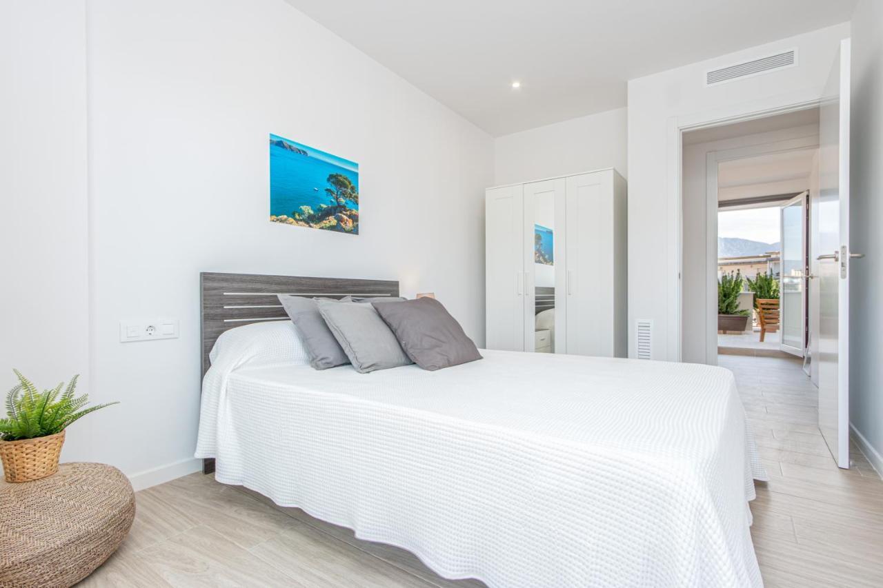 M A R I V E N T Suite With Bathroom And Terrace 50 M2 Roses Exterior photo