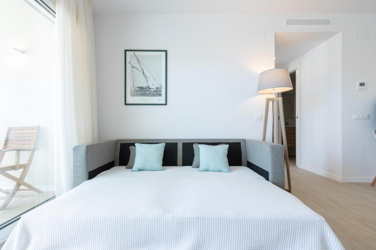 M A R I V E N T Suite With Bathroom And Terrace 50 M2 Roses Exterior photo